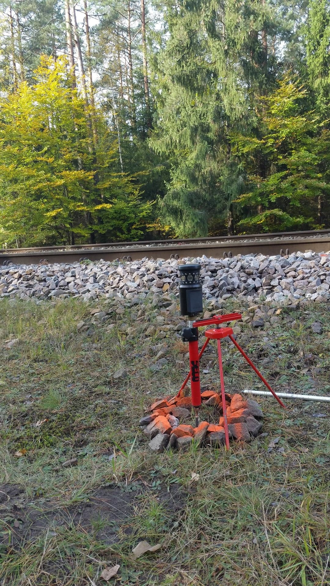 Linie kolejowe nr 66 i 69